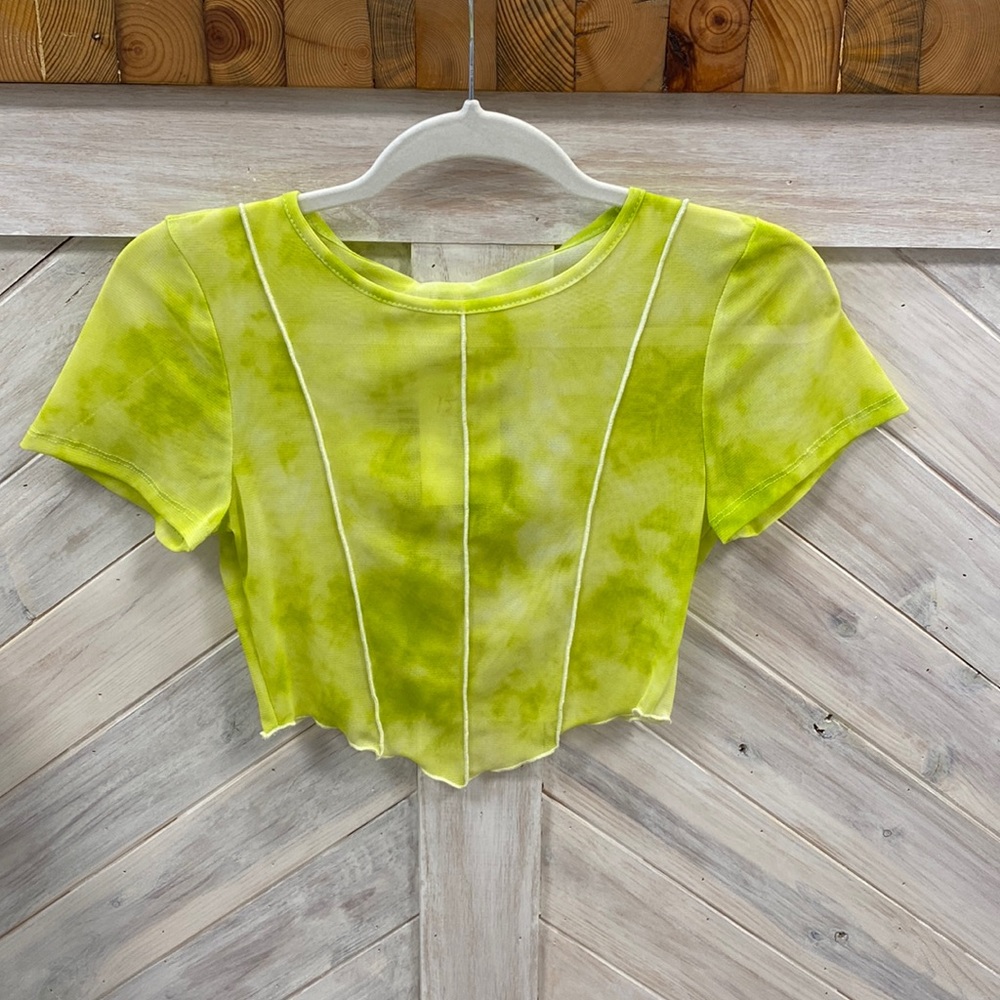 Le Lis Top- Multiple Sizes. New With Tags.